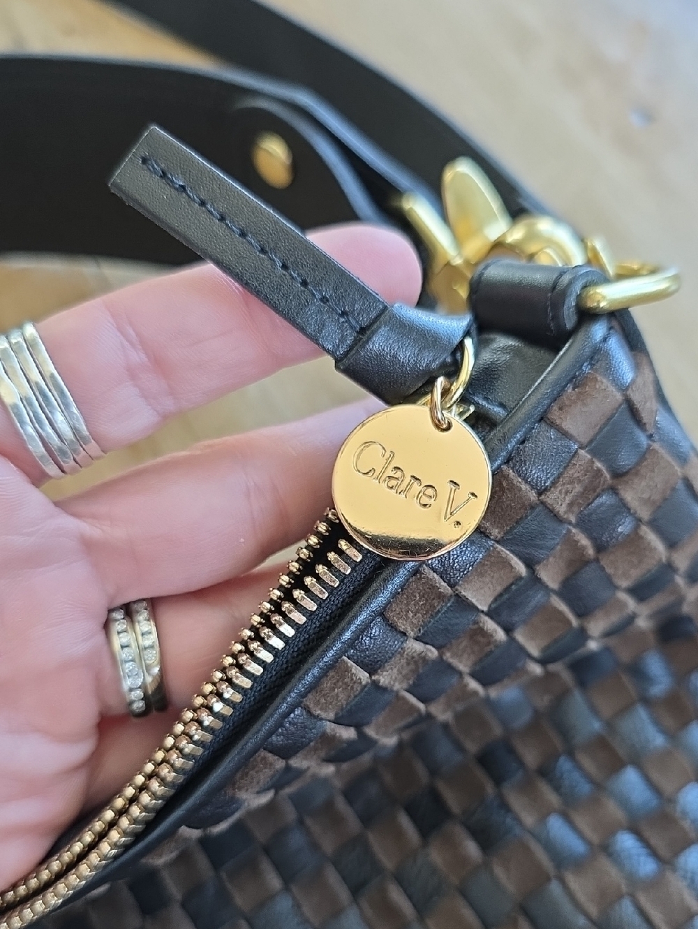 Clare V Moyen Messenger Bag - Picture 10 of 16